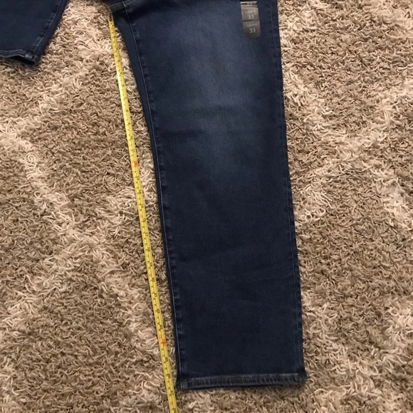 J. Crew Women’s Stovepipe straight jean in signature stretch Size 33 - Picture 10 of 14